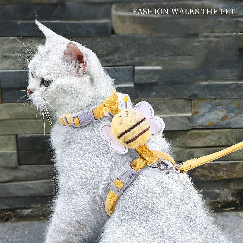 Conjunto de coleira de coleira para gato, ajustável, desenho animado, abelha, camada dupla, arnês para cães, pequeno, médio, coleira para animais de estimação, caminhada ao ar livre
